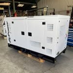 ITC Power Industrie Stromerzeuger Stromaggregat DG34KSE 34 KVA Diesel Wassergekühlt – Bild 3